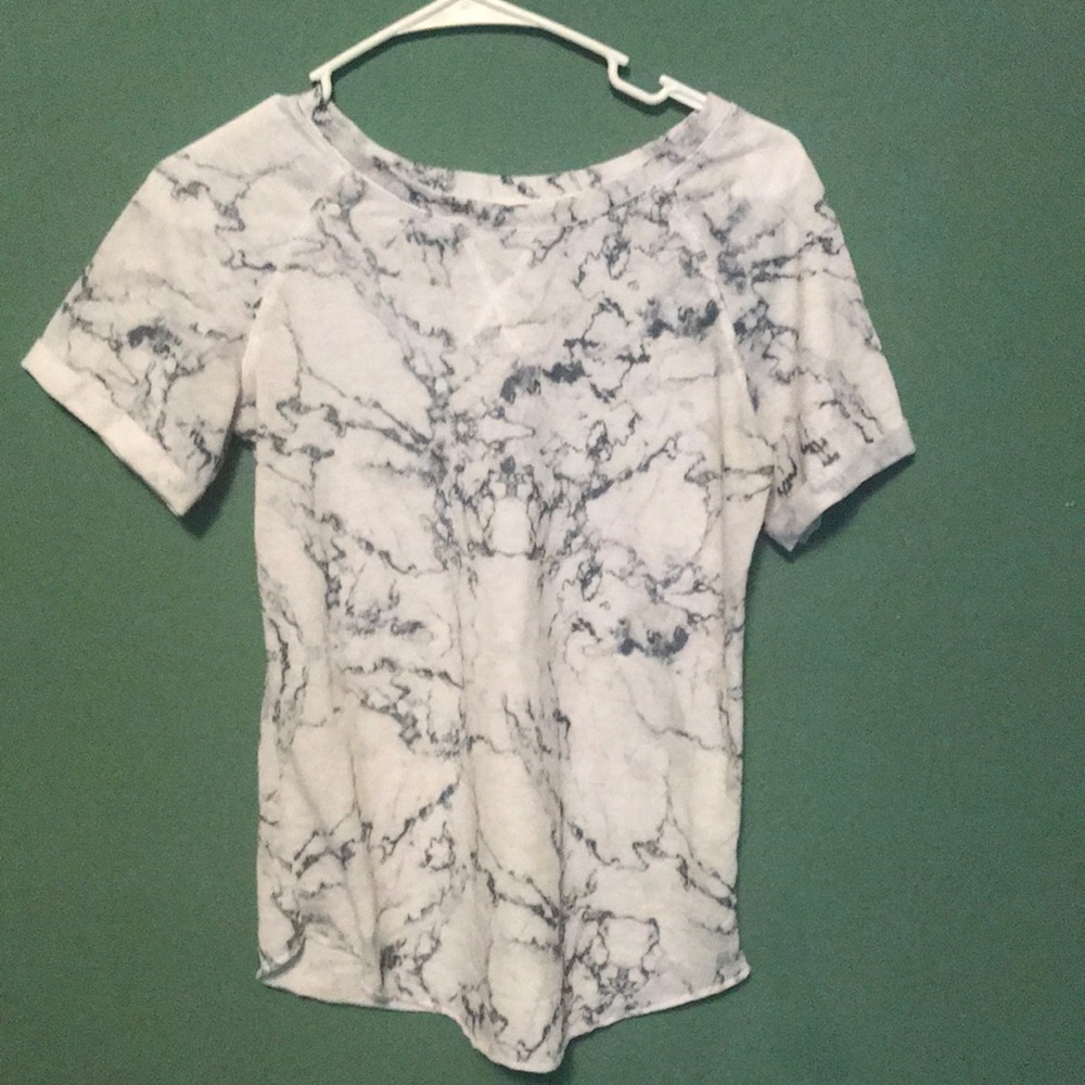Marbled Top